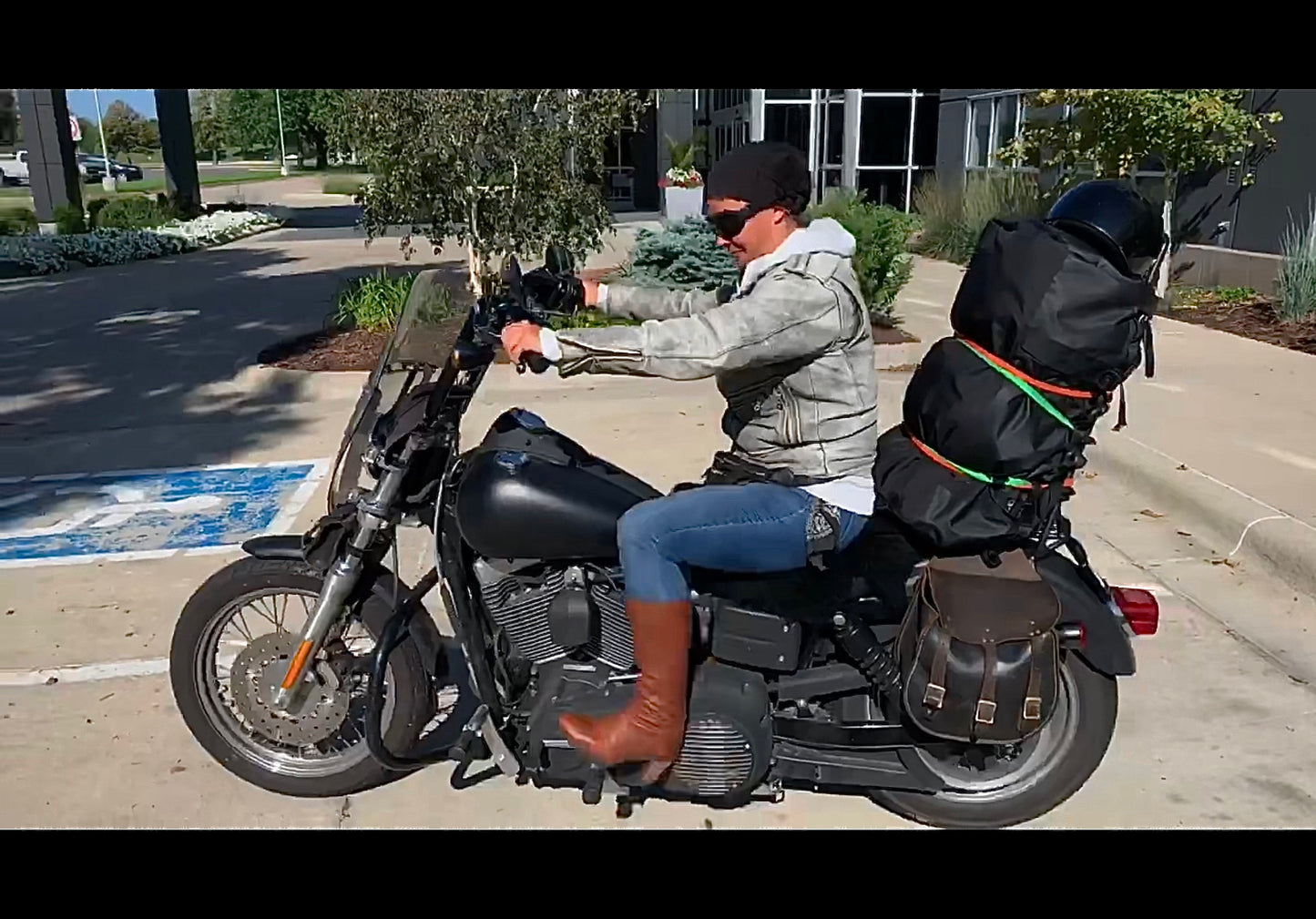 Letty Luc - Headwrap Beanie with Built-In Pocket